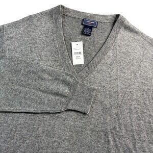 Dockers Mens V Neck Sweater Medium Heather Gray Viscose Polyester Wool Blend NWT